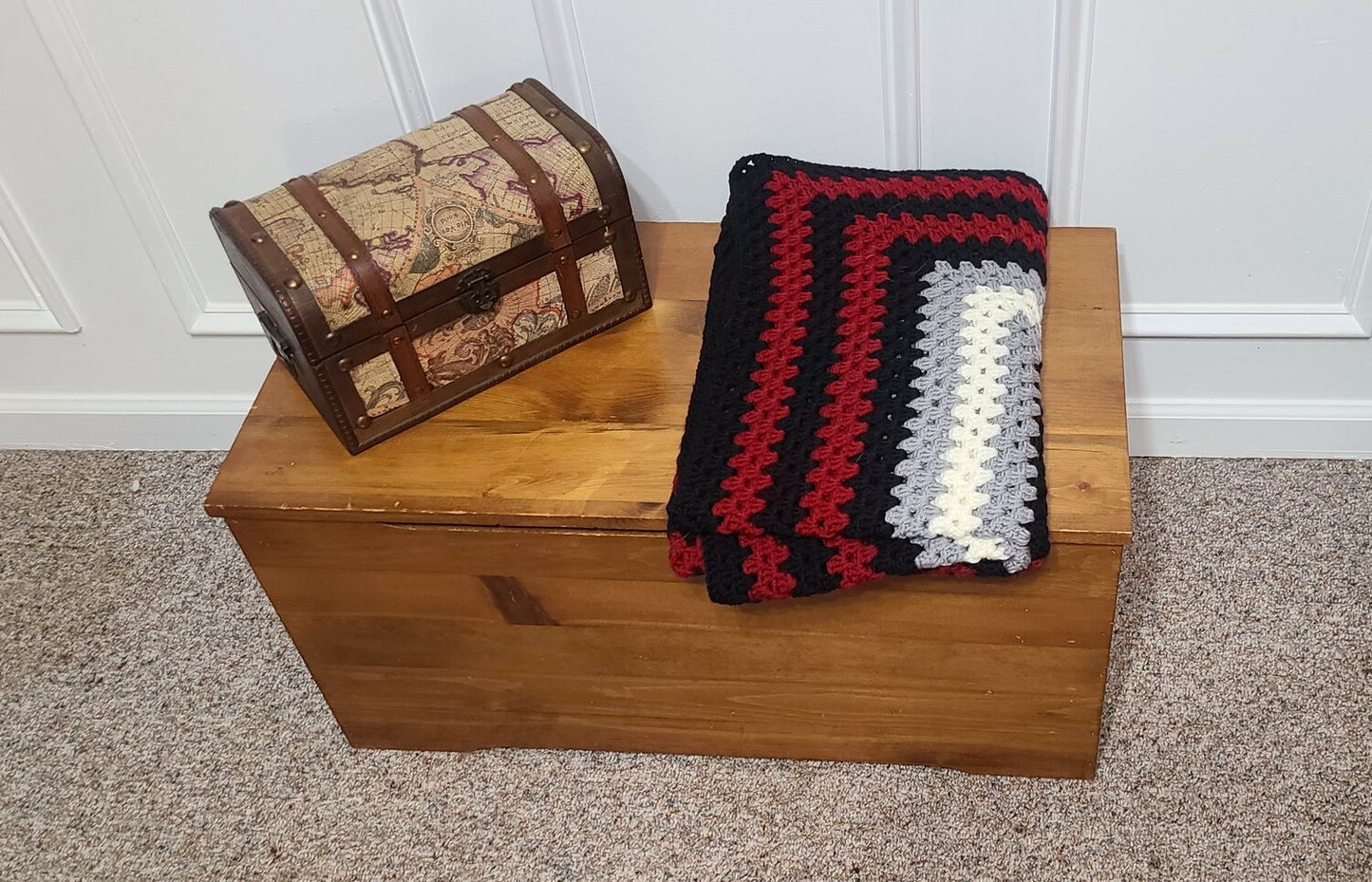 Simple Granny Square Lapghan