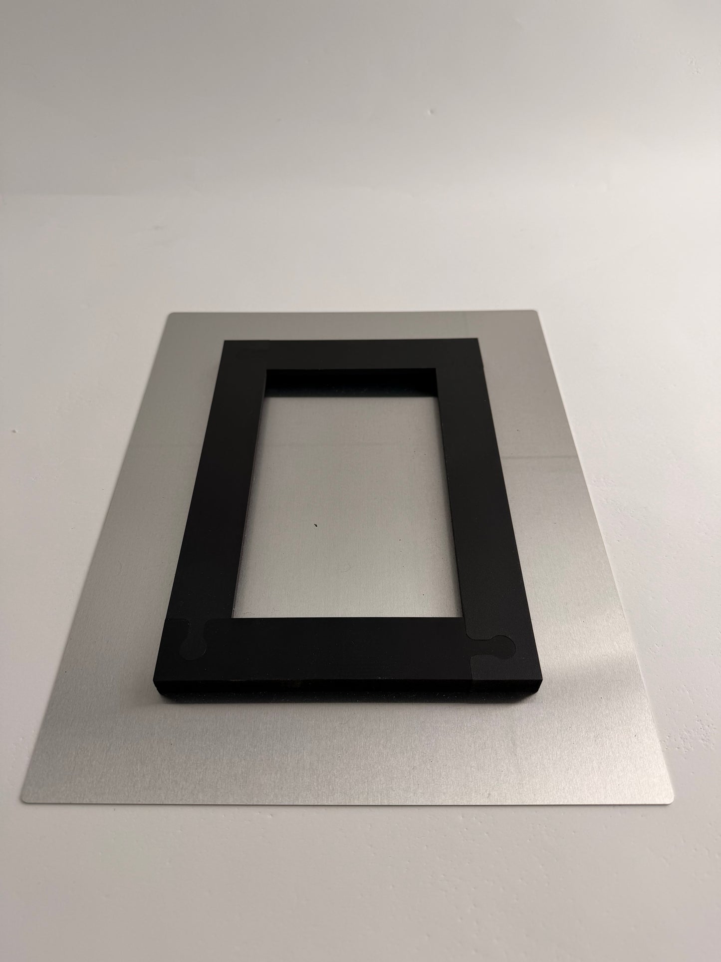 Brunette wall hanger - 11x14 metal print